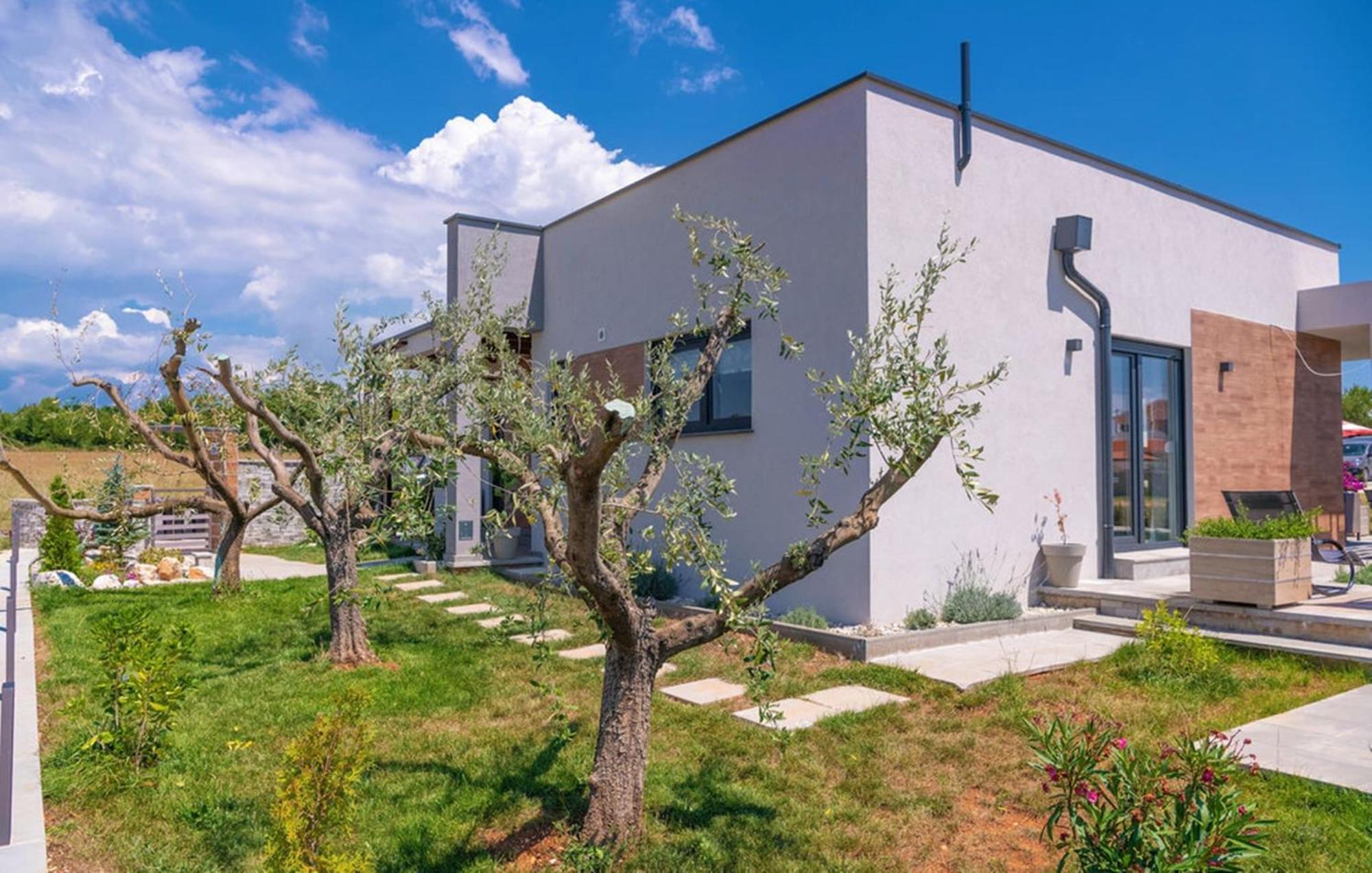 Villa Lily Galižana Buitenkant foto